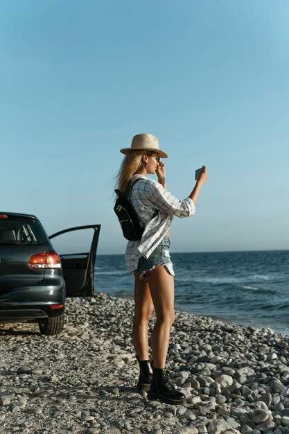 How to Drive Safely on Sand, Mud, and Rocks